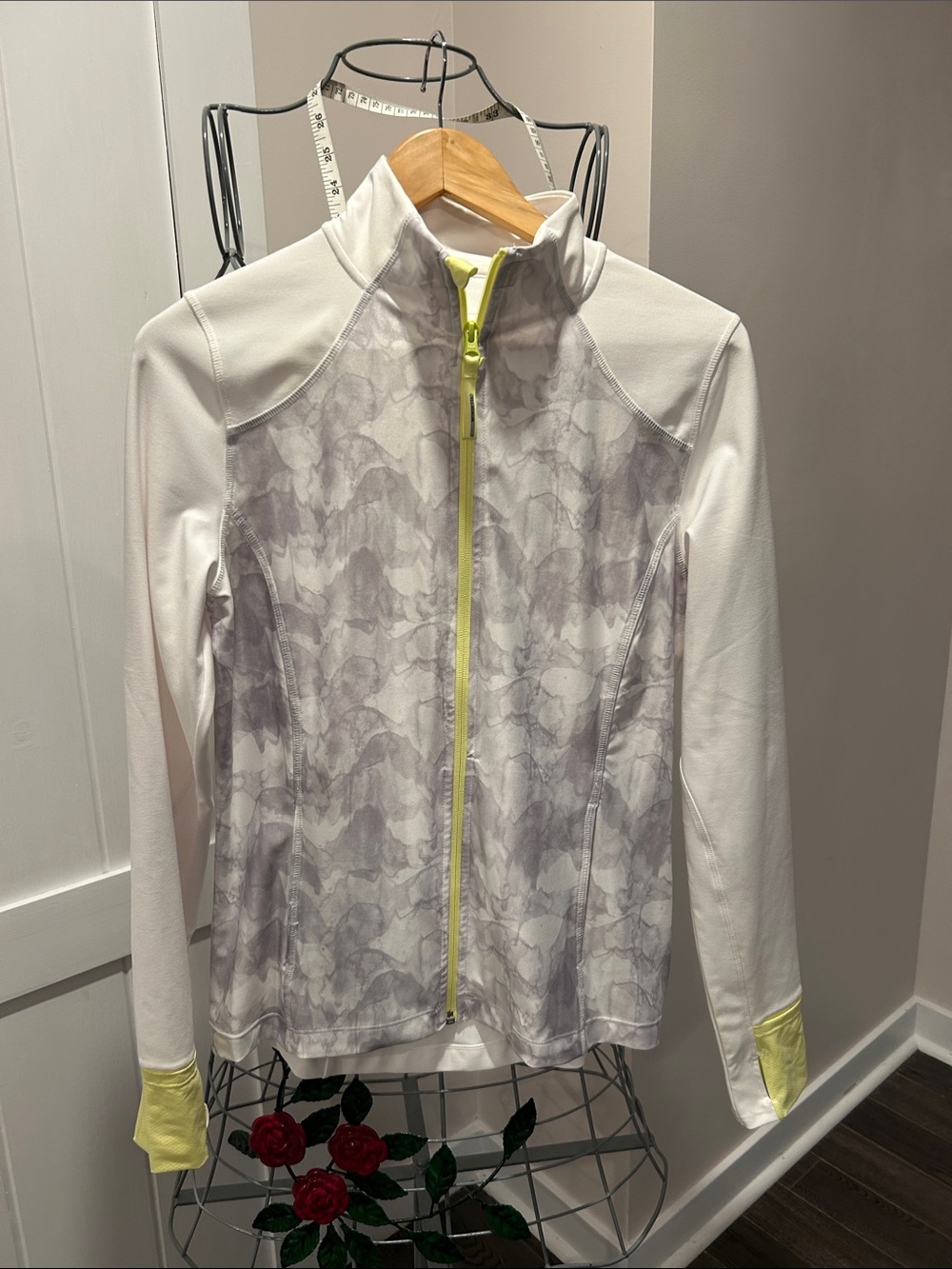 Mondetta White Performance Jacket with Light Gray Pattern and Yellow Trim